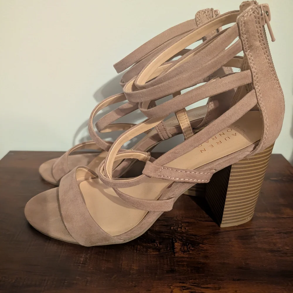 LC Lauren Conrad Tan Gladiator Sandals - Picture 2 of 2